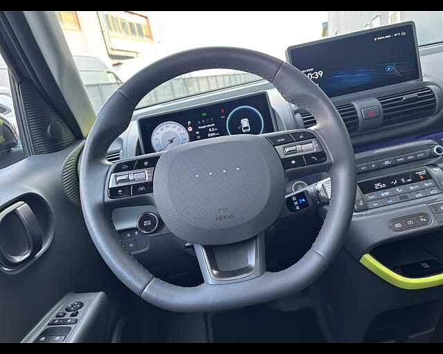 Hyundai INSTER INSTER 49 KWH CROSS+PP