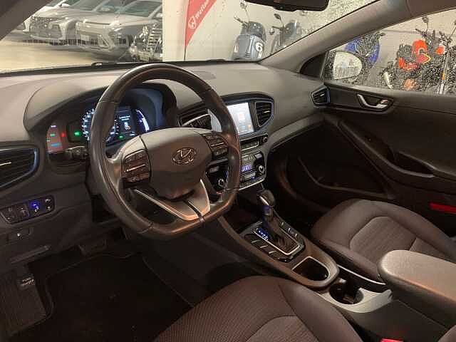 Hyundai IONIQ 1.6 Hybrid DCT Style