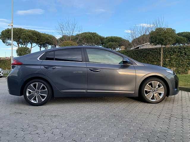 Hyundai IONIQ 1.6 Hybrid DCT Style