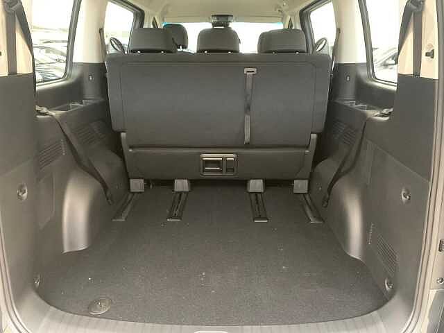 Hyundai STARIA 1.6 HEV AT 2WD 9 posti Wagon