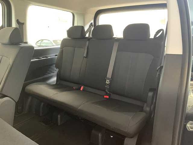 Hyundai STARIA 1.6 HEV AT 2WD 9 posti Wagon
