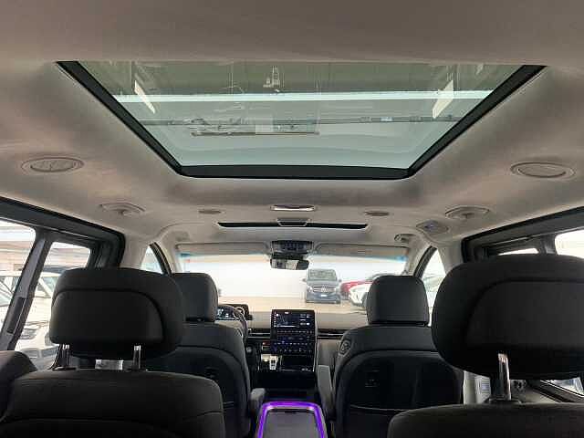 Hyundai STARIA 1.6 HEV AT 2WD 7 posti Luxury