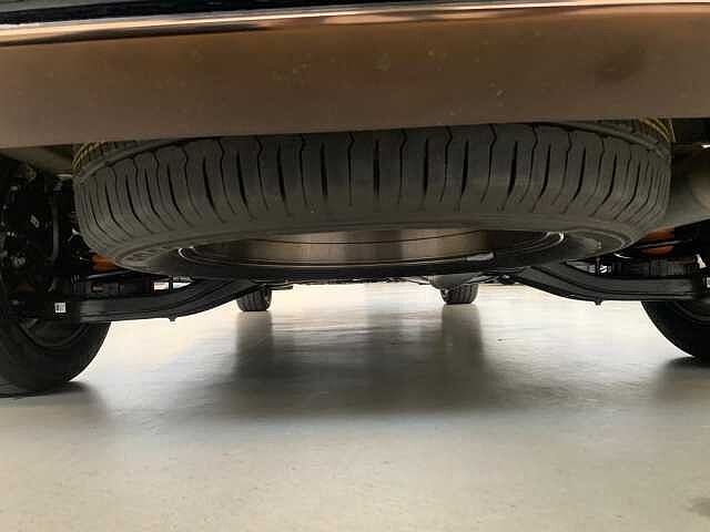 Hyundai STARIA 1.6 HEV AT 2WD 7 posti Luxury