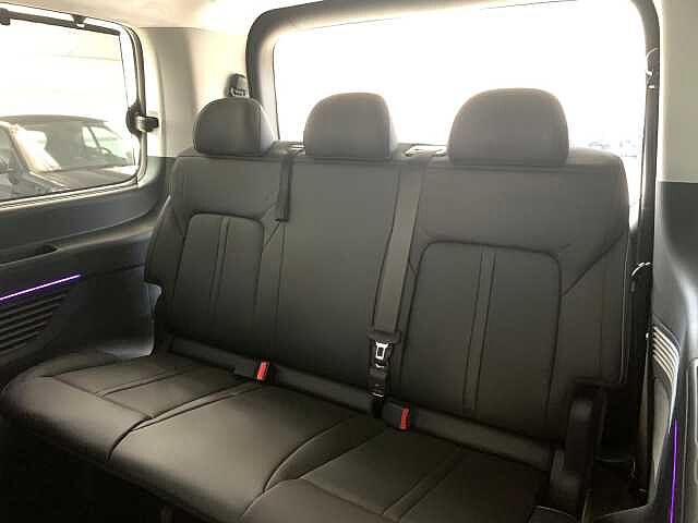 Hyundai STARIA 1.6 HEV AT 2WD 7 posti Luxury