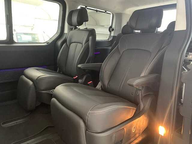 Hyundai STARIA 1.6 HEV AT 2WD 7 posti Luxury