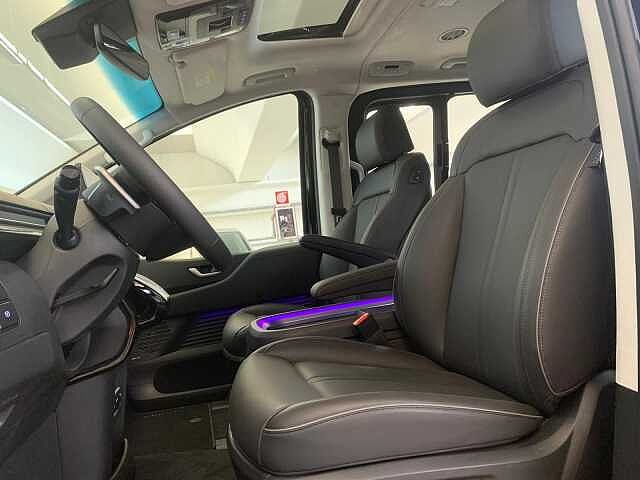 Hyundai STARIA 1.6 HEV AT 2WD 7 posti Luxury