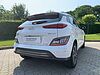 Hyundai Kona 1&ordf;s. EV 39 kWh XLine Bianco