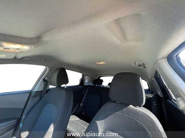 Hyundai KONA 1.6 gdi hev Xtech 2wd 141cv dct