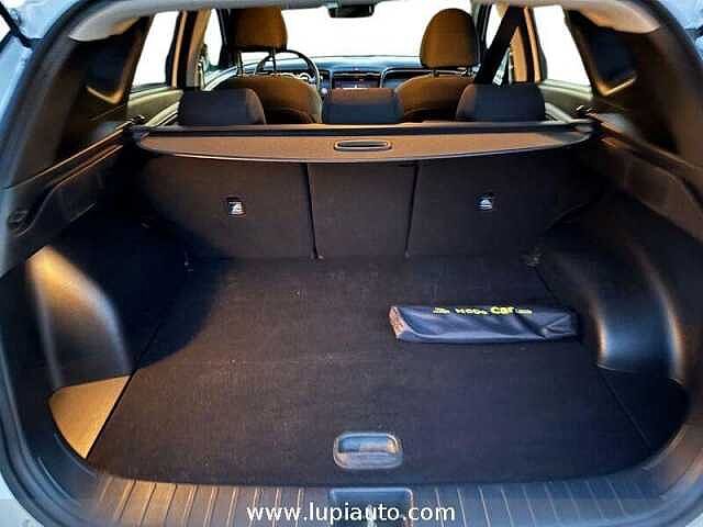 Hyundai TUCSON 1.6 hev Xline 2wd auto