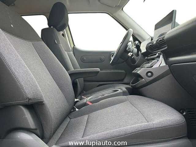 Hyundai INSTER 49kWh XClass