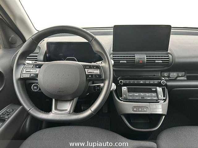 Hyundai INSTER 49kWh XClass