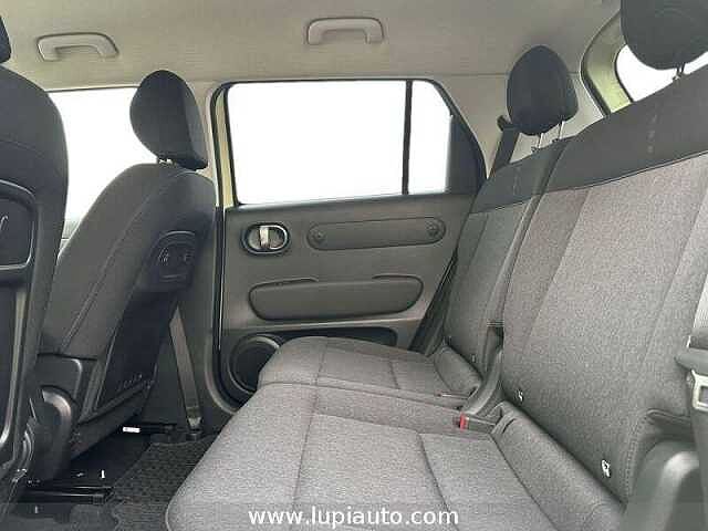 Hyundai INSTER 49kWh XClass