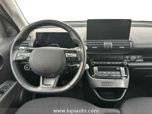 Hyundai INSTER 49kWh XClass