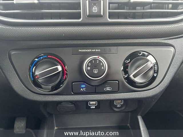 Hyundai i10 1.0 mpi Tech