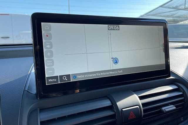 Hyundai INSTER 49 kWh XTech + Login Pack