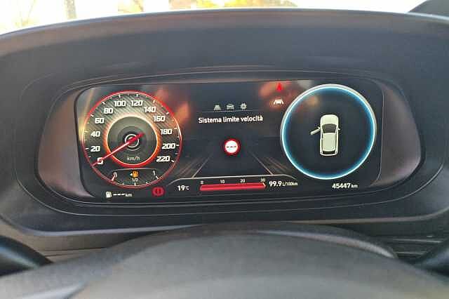 Hyundai i20 1.2 MPI MT Connectline