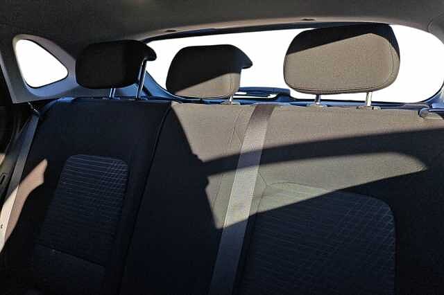 Hyundai i20 1.2 MPI MT Connectline