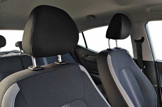 Hyundai i10 1.0 MPI AT Connectline