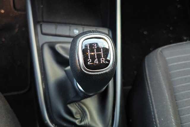 Hyundai i20 3&ordf; serie 1.2 MPI Connectline Rosso