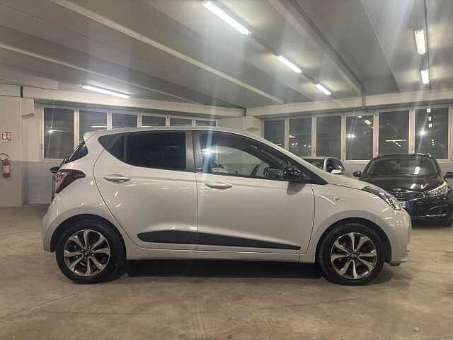 Hyundai i10 i10 1.0 Tech