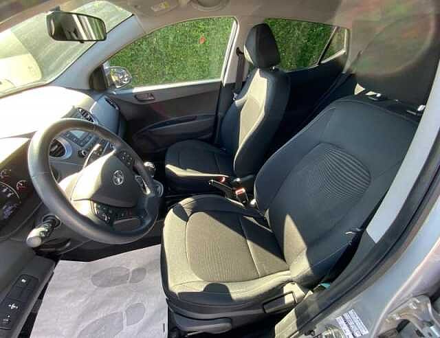 Hyundai i10 i10 1.0 MPI Tech