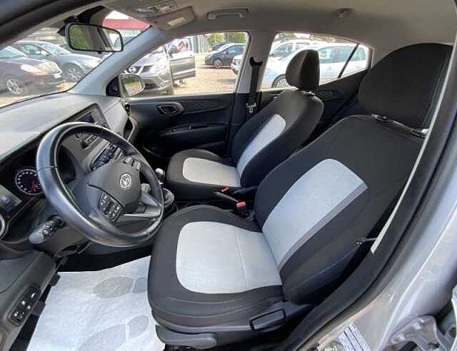 Hyundai i10 i10 1.0 MPI Advanced
