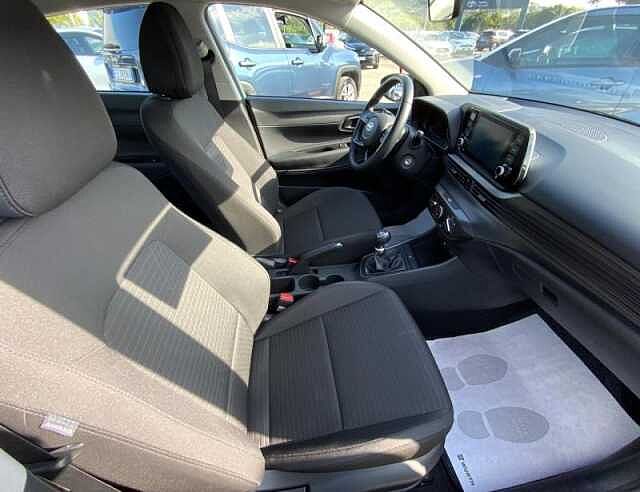 Hyundai i20 i20 1.2 MPI MT Connectline