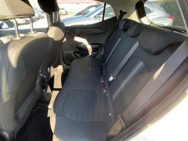 Hyundai i10 i10 1.0 MPI Tech