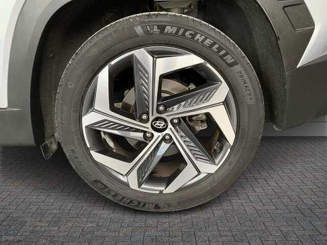 Hyundai TUCSON Tucson 1.6 CRDI 48V DCT Exellence SHIMMERING SILVER