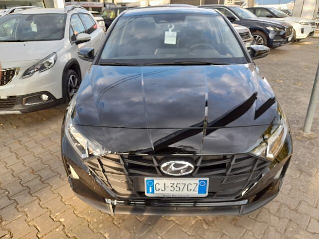 Hyundai i20 1.2 MPI MT Connectline