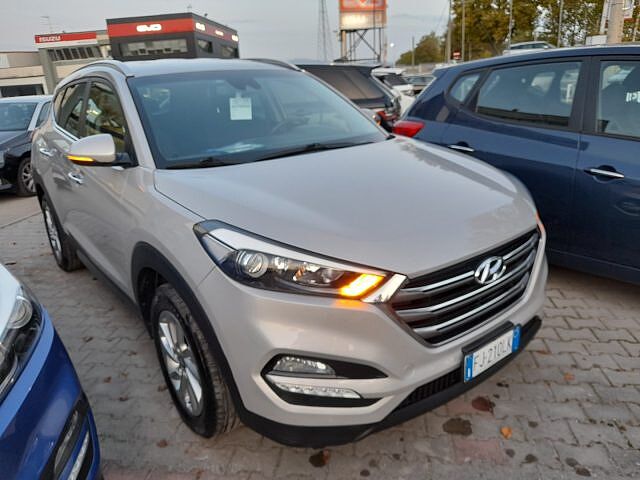 Hyundai TUCSON 1.7 CRDi XPossible