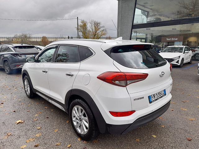 Hyundai TUCSON 1.7 CRDi XPossible