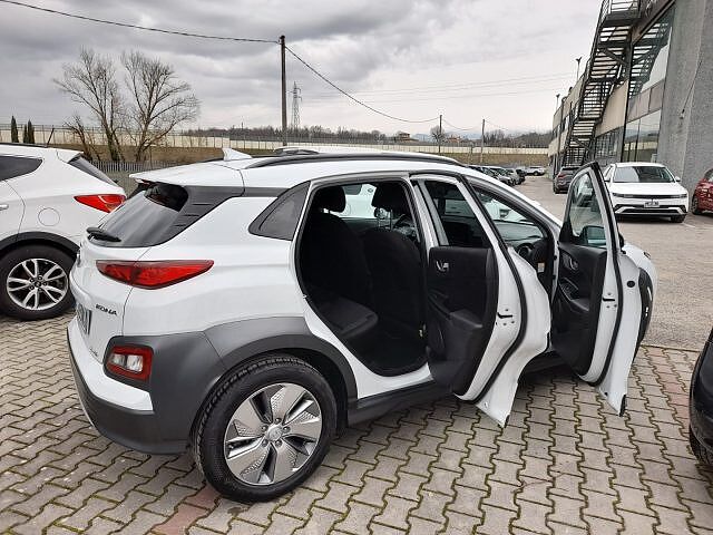 Hyundai KONA EV 39 kWh XPrime