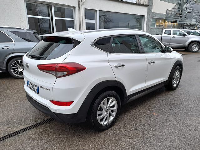 Hyundai TUCSON 1.7 CRDi DCT XPossible