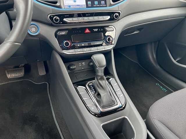 Hyundai IONIQ 1.6 Plug-in Hybrid DCT Style