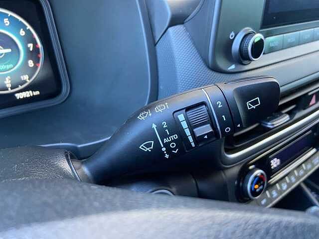 Hyundai KONA 1.0 T-GDI Hybrid 48V iMT XLine Safety Pack