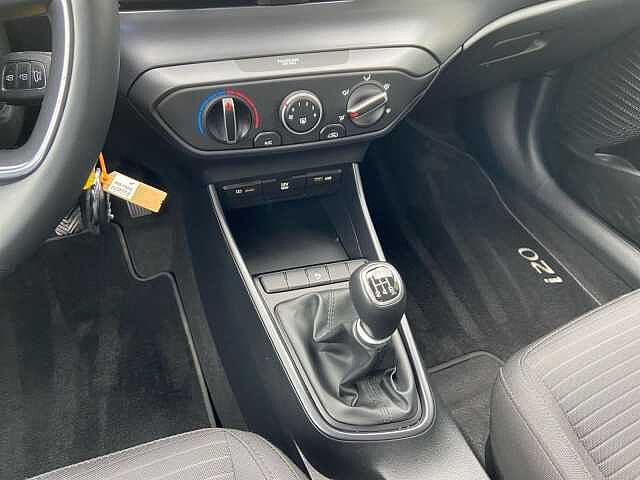Hyundai i20 1.2 MPI MT ConnectLine