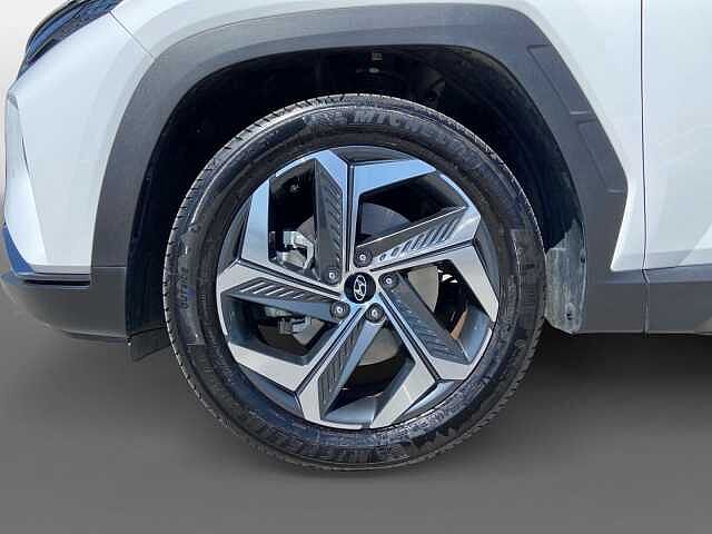 Hyundai TUCSON 1.6 HEV aut.Xline + TT + 19'
