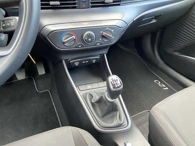 Hyundai i20 1.0 T-GDI 48V iMT Connectline