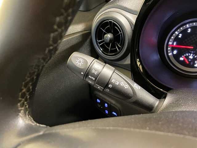 Hyundai i10 1.0 MPI Tech Connect Pack