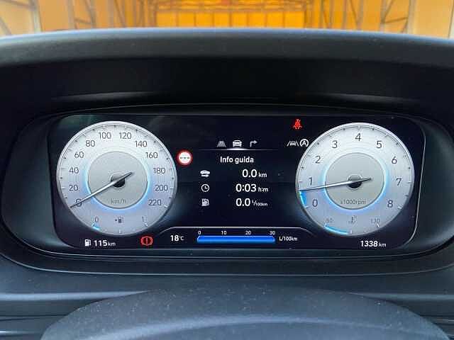 Hyundai i20 1.2 MPI MT Connectline