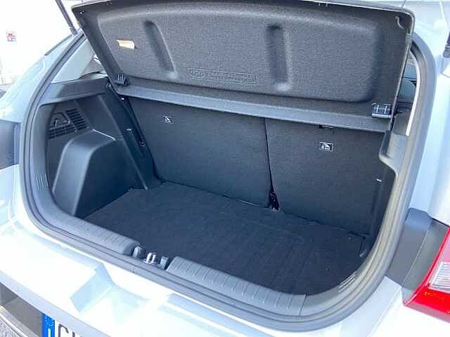 Hyundai i20 1.2 MPI MT Connectline