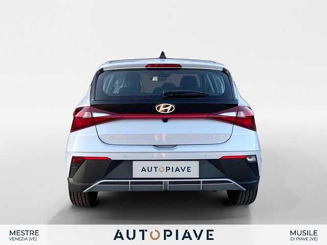 Hyundai i20 1.2 MPI MT Connectline