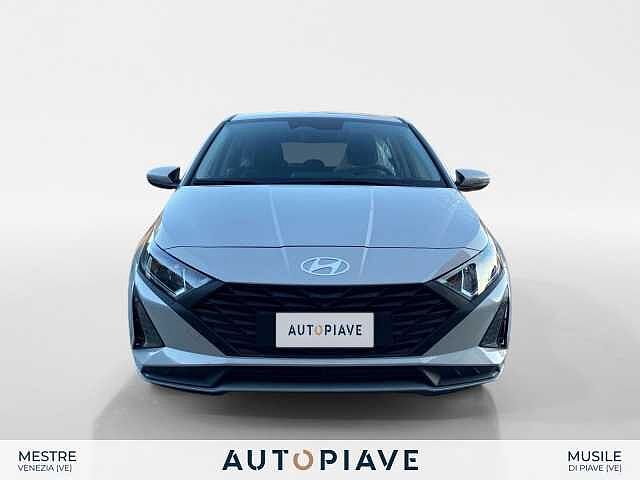 Hyundai i20 1.2 MPI MT Connectline