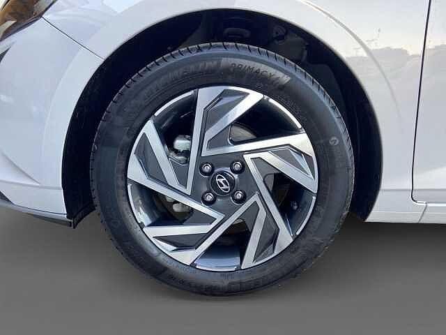 Hyundai i20 1.2 MPI MT Connectline