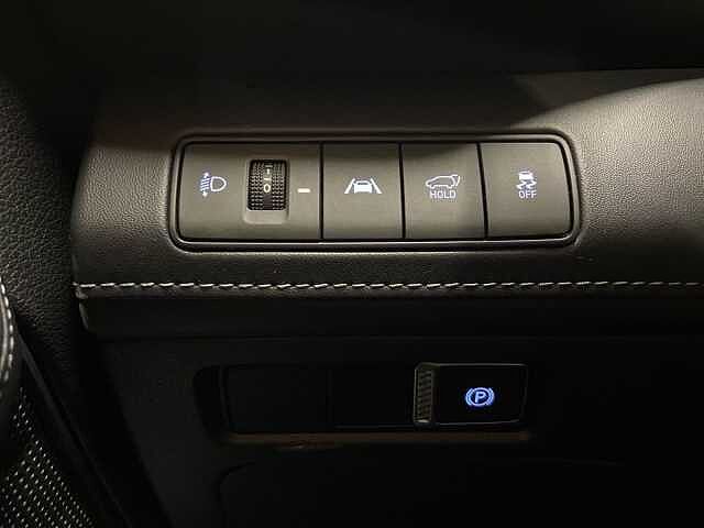 Hyundai SANTA FE 1.6 T-GDI HEV 4WD AT 7 posti XCLASS