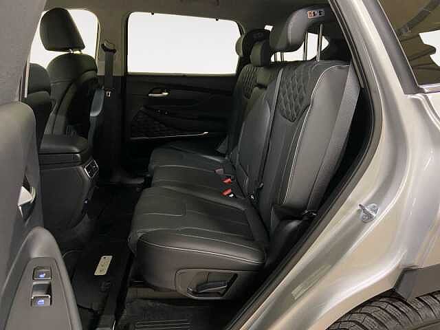 Hyundai SANTA FE 1.6 T-GDI HEV 4WD AT 7 posti XCLASS