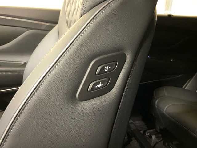 Hyundai SANTA FE 1.6 T-GDI HEV 4WD AT 7 posti XCLASS