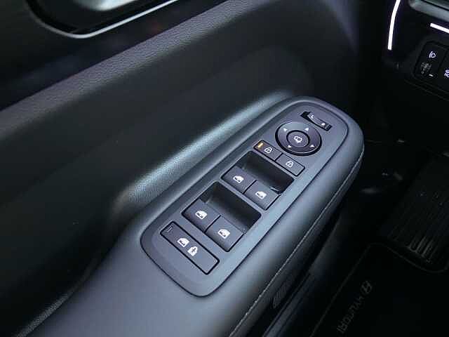 Hyundai SANTA FE 1.6T-GDi PHEV 4WD AT 7 posti XClass