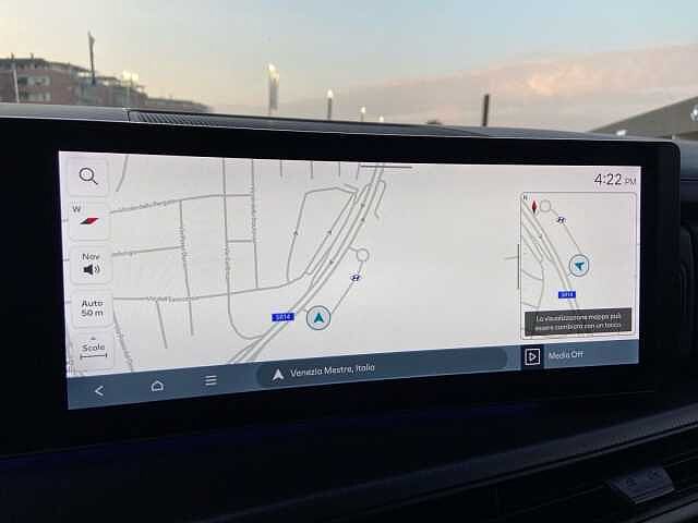 Hyundai SANTA FE 1.6T-GDi PHEV 4WD AT 7 posti XClass